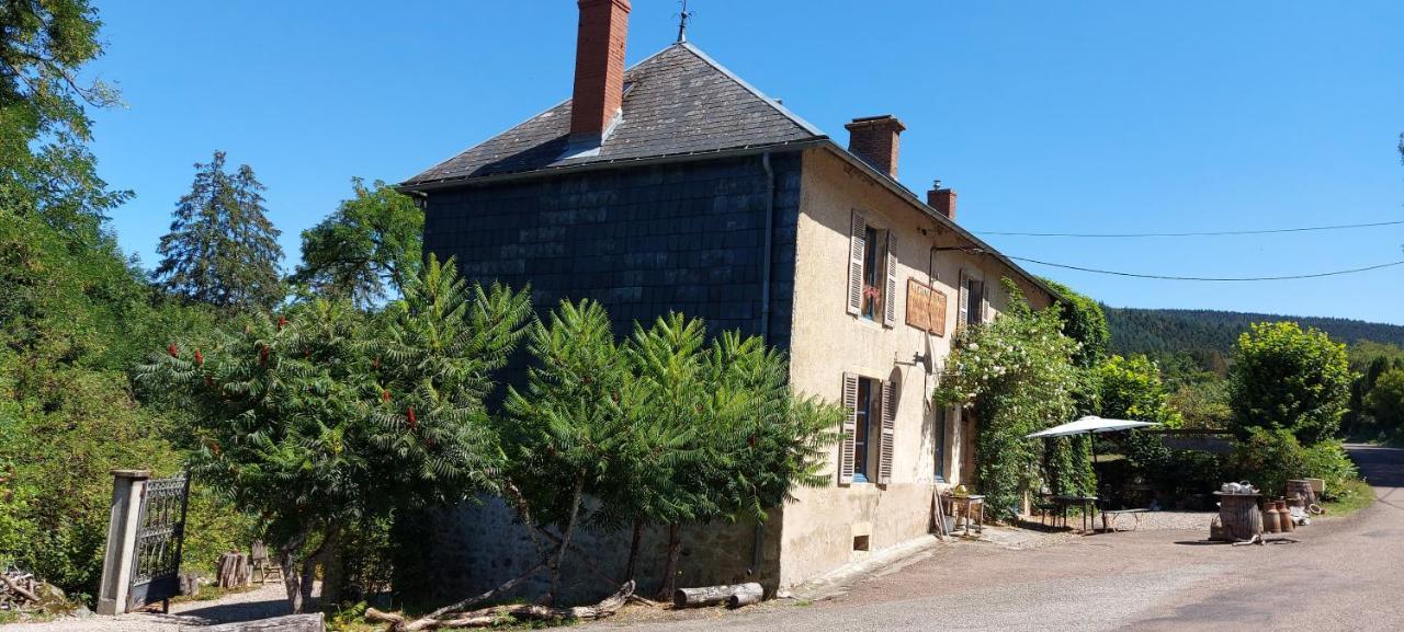 Chambres D'Hotes A L'Etang D'Yonne Arleuf Eksteriør bilde